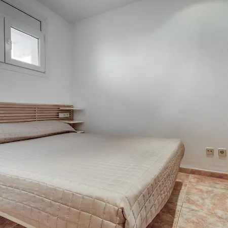 Oasis 11 - Immo Barneda Apartment *